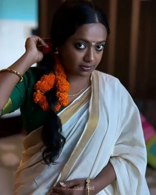Eshika Dey web series actress