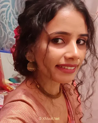 Shobha Pandey web series actress